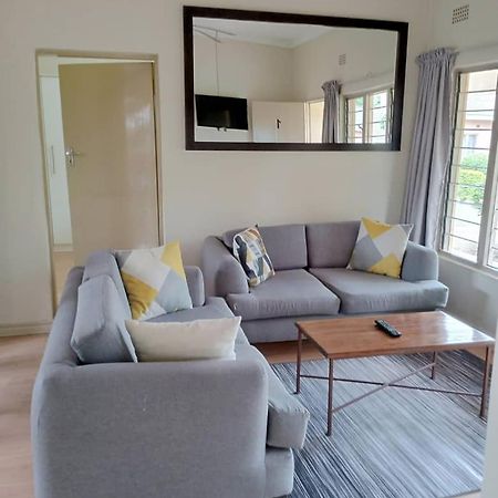 Victoria Apartments Livingstone Esterno foto
