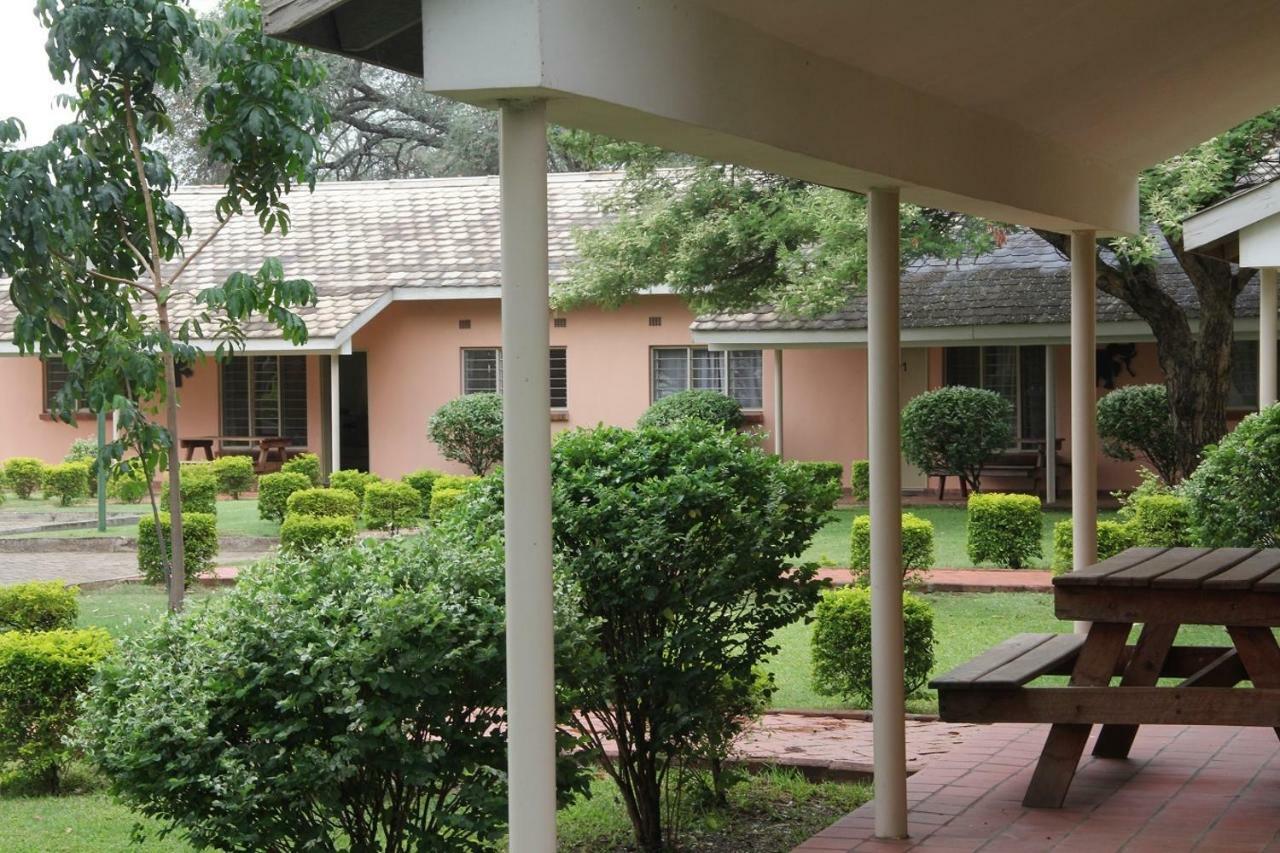 Victoria Apartments Livingstone Esterno foto